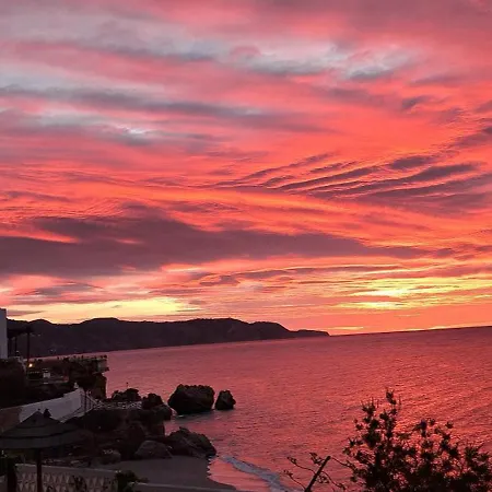 Apartment Acapulco Playa Beautiful Seaview Nerja